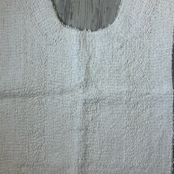 Textured White Bathroom Rug - Picture 2 of 3
